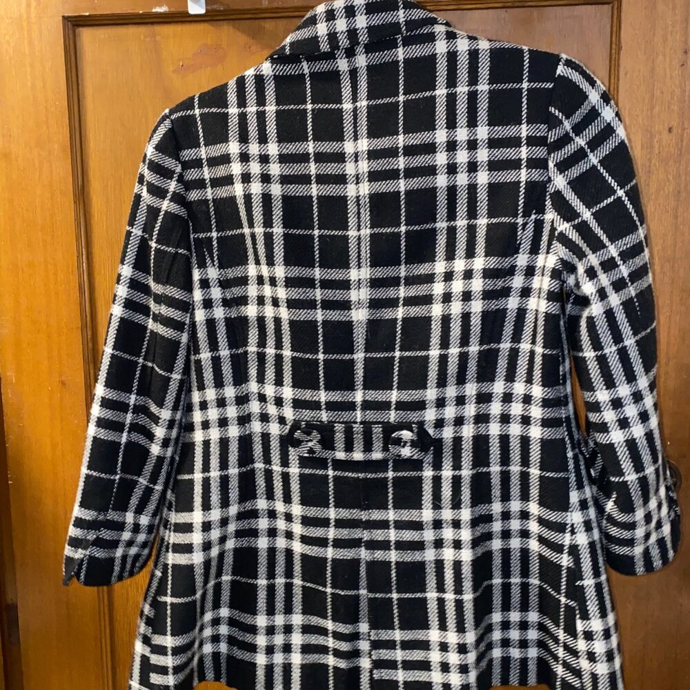 Blazer - Picture 5 of 5